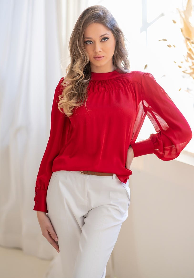 Bluza eleganta din tesatura uni